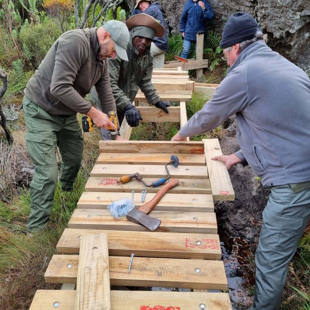 3 Building boardwalk Valley of the Red Gods